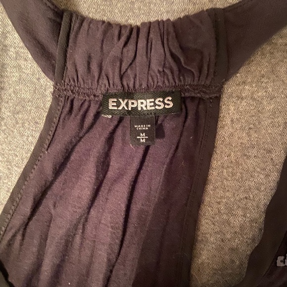 ᗴ᙭ᑭᖇᗴᔕᔕ TᗩᑎK ᗪᖇᗴᔕᔕ TOᑭ - Picture 3 of 3